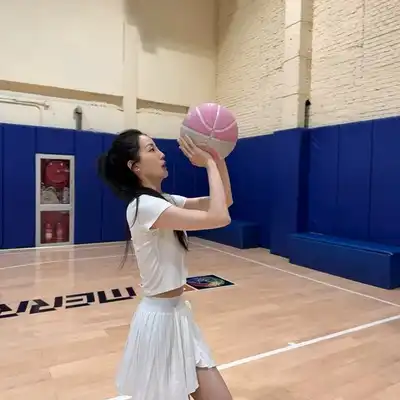 谢强静